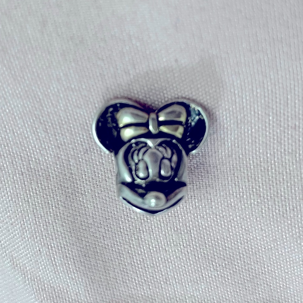 Authentic Pandora Minnie mouse charm Silver
